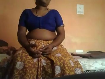 Indian MILF Loves Sex